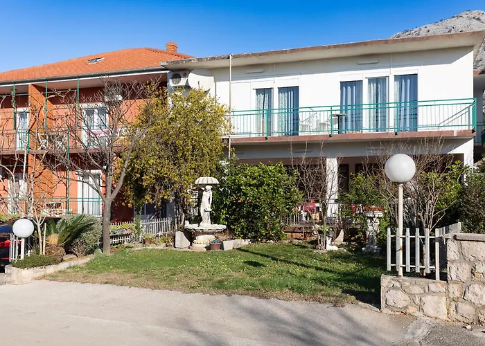 Apartment Tinka, No 8 *